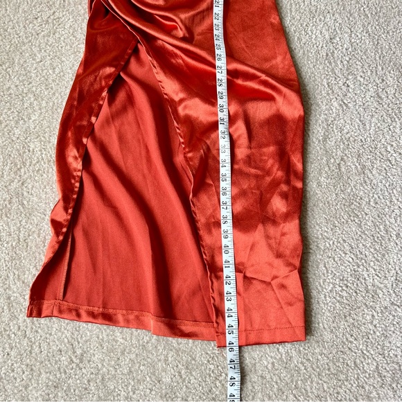 PRETTY LITTLE THING Rust Colored Satin One Shoulder Midi Dress—SZ. 4 - Picture 10 of 17